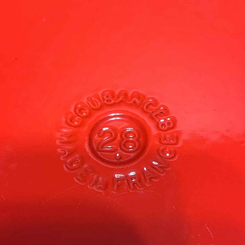 LE CREUSET 28 FRANCE RED CAST IRON ENAMEL DUTCH OVEN W/ LID Vintage - Picture 16 of 16